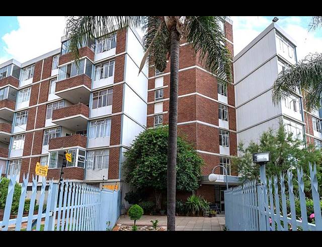 1 BEDROOM APARTMENT FOR SALE IN BEDFORD GARDENS